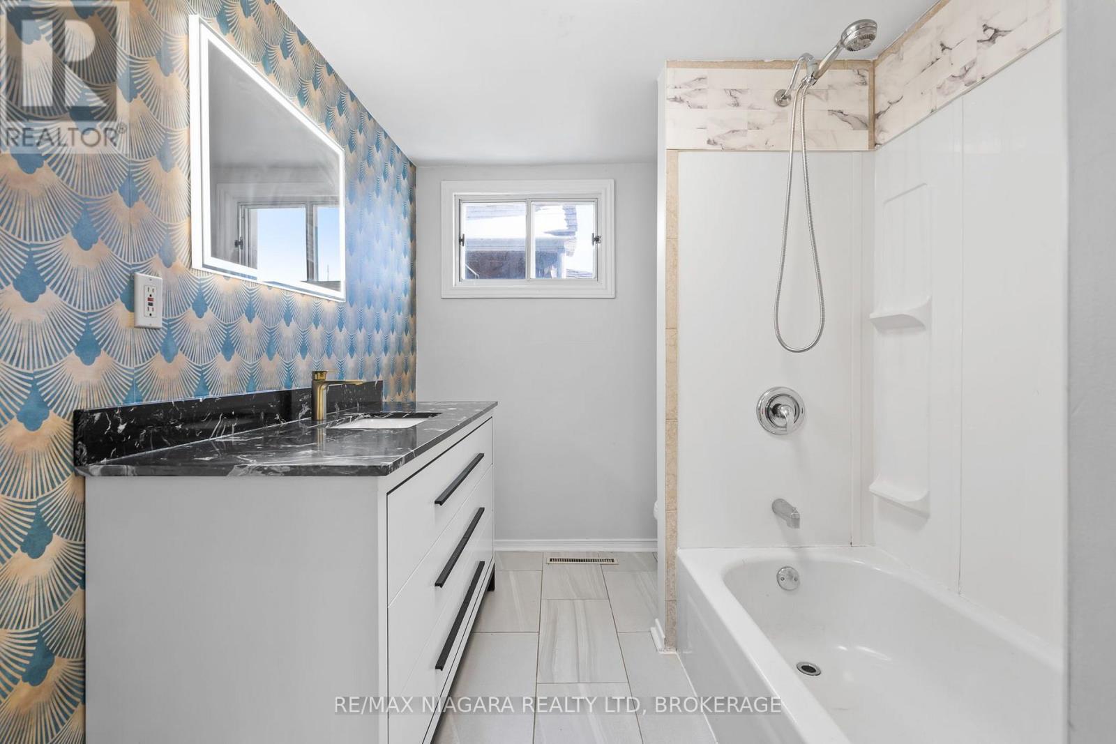 1 - 115 Kinnear Street, Port Colborne, Ontario  L3K 1A8 - Photo 8 - X13720724