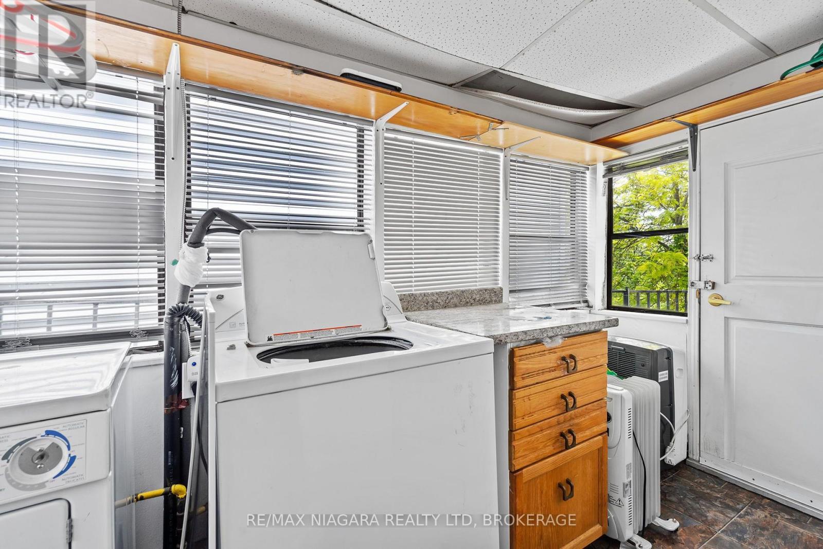 Upper - 73 Hillview Road, St. Catharines, Ontario  L2S 1S8 - Photo 11 - X13720736