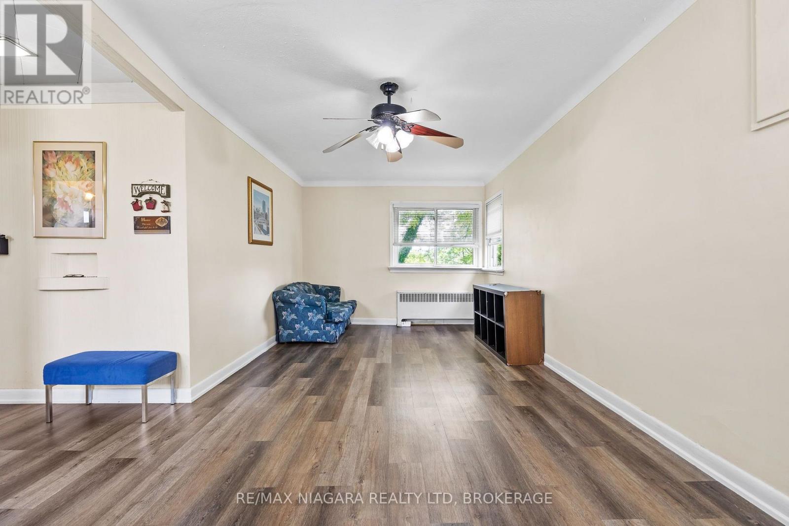 Upper - 73 Hillview Road, St. Catharines, Ontario  L2S 1S8 - Photo 4 - X13720736