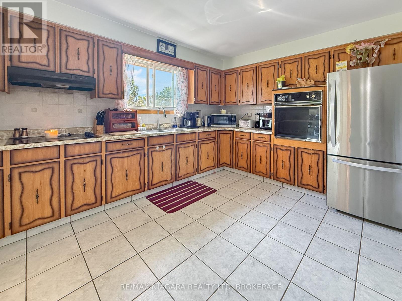 318 Albany Street, Fort Erie, Ontario  L2A 1L9 - Photo 7 - X13722122