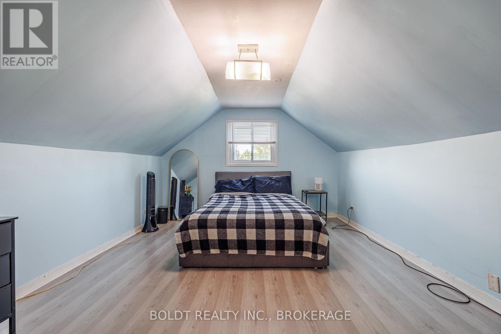 20 Stuart Avenue, St. Catharines, Ontario  L2R 1M7 - Photo 12 - X13722920