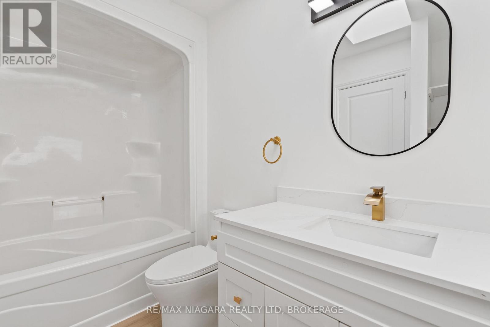 46a Pelham Road, St. Catharines, Ontario  L2S 1R4 - Photo 13 - X13723036