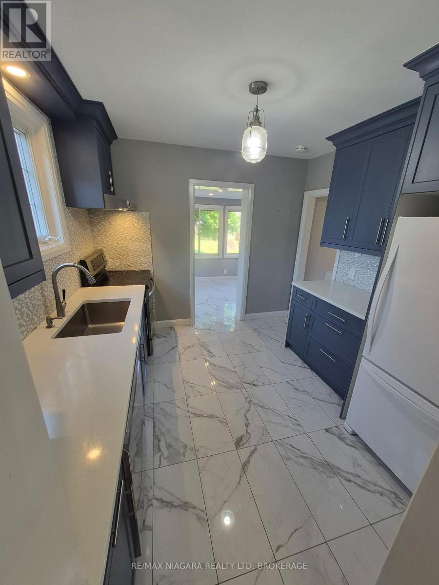 5944 Dorchester Road, Niagara Falls, Ontario  L2G 5S9 - Photo 17 - X13724626