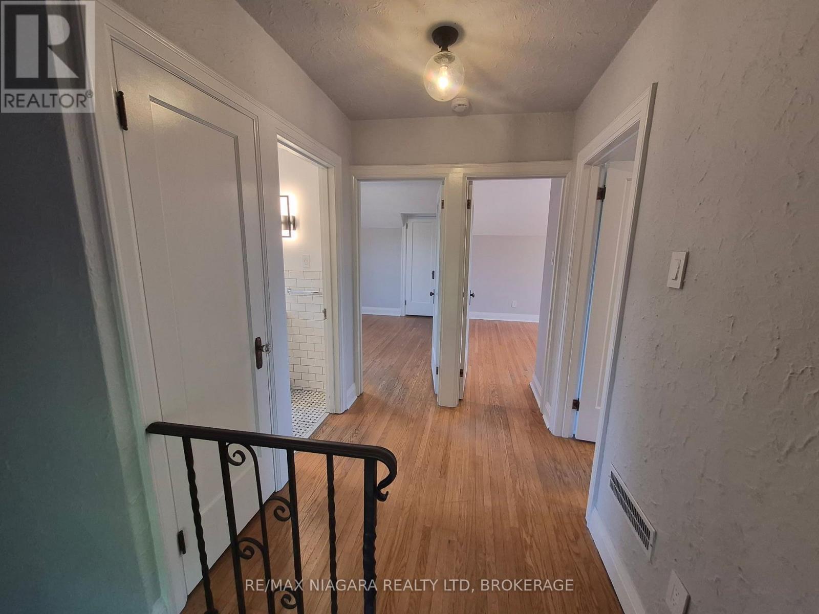 5944 Dorchester Road, Niagara Falls, Ontario  L2G 5S9 - Photo 23 - X13724626