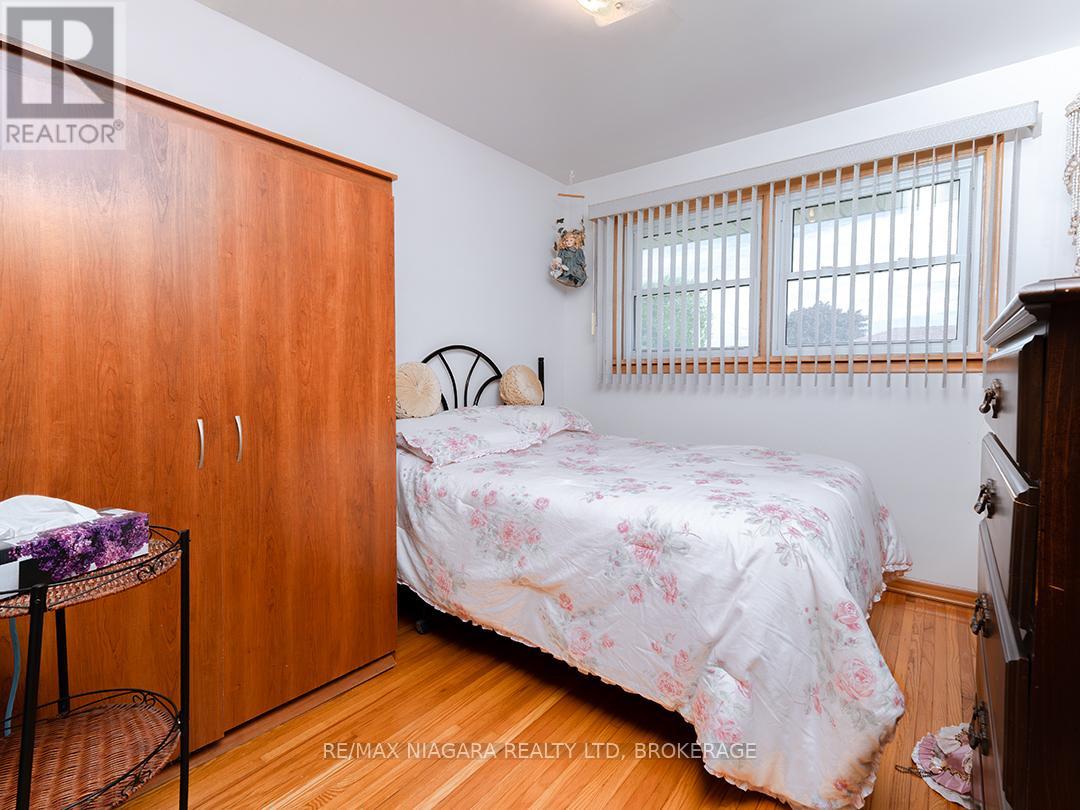 90 John Street, Port Colborne, Ontario  L3K 1R2 - Photo 15 - X13725484