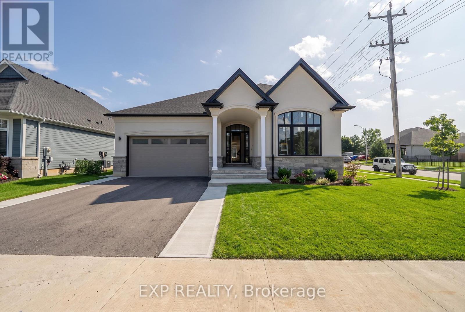 3589 WHISPERING WOODS TRAIL, Fort Erie, Ontario