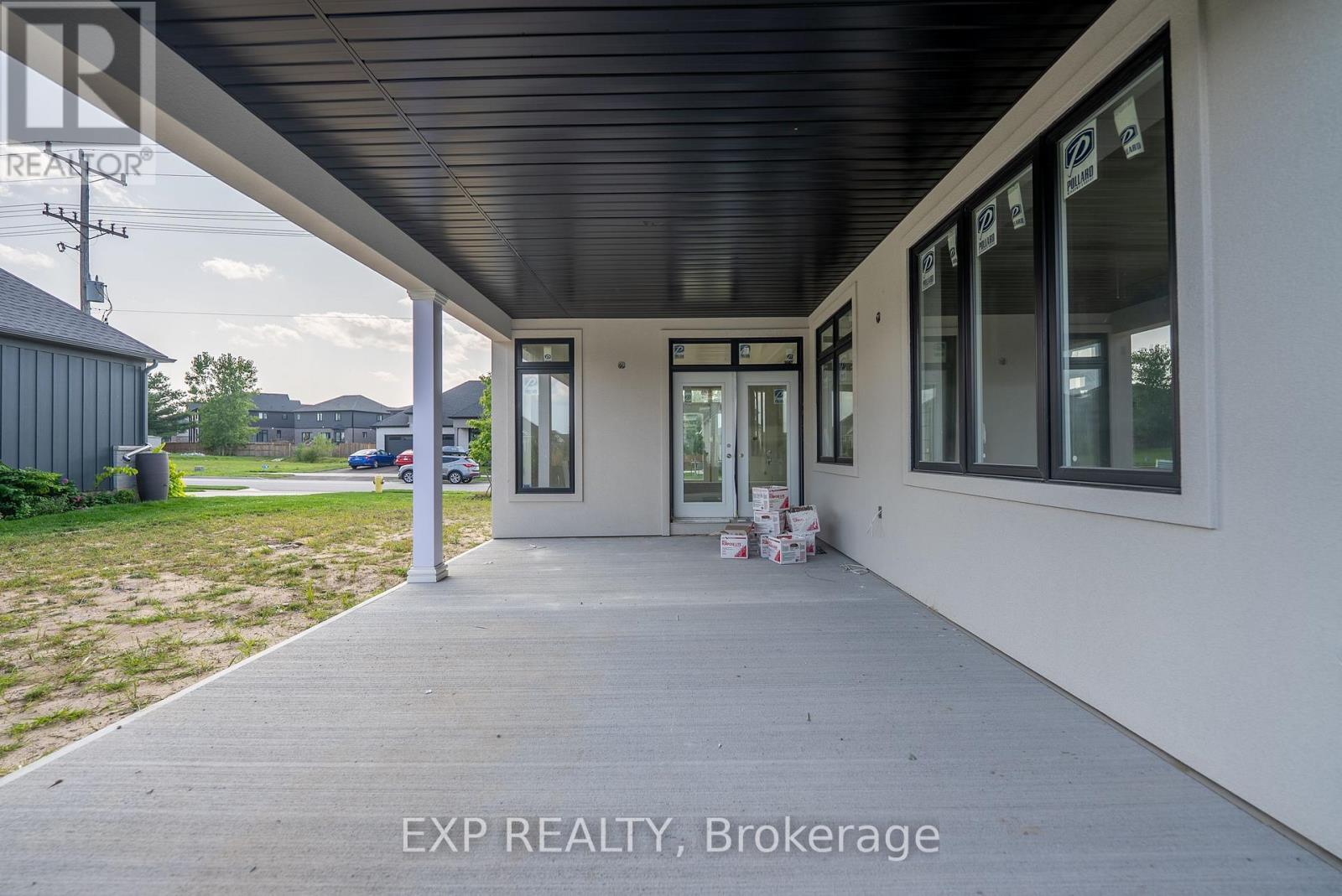 3589 Whispering Woods Trail, Fort Erie, Ontario  L0S 1N0 - Photo 6 - X13727006