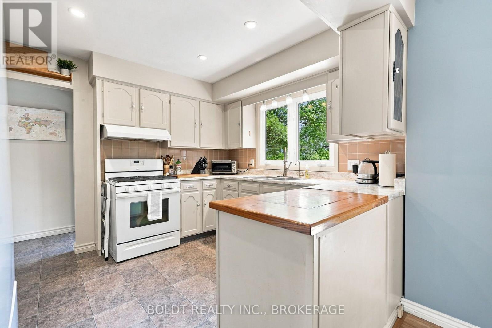1452 Cataract Road, Thorold, Ontario  L3B 5N5 - Photo 12 - X13727422