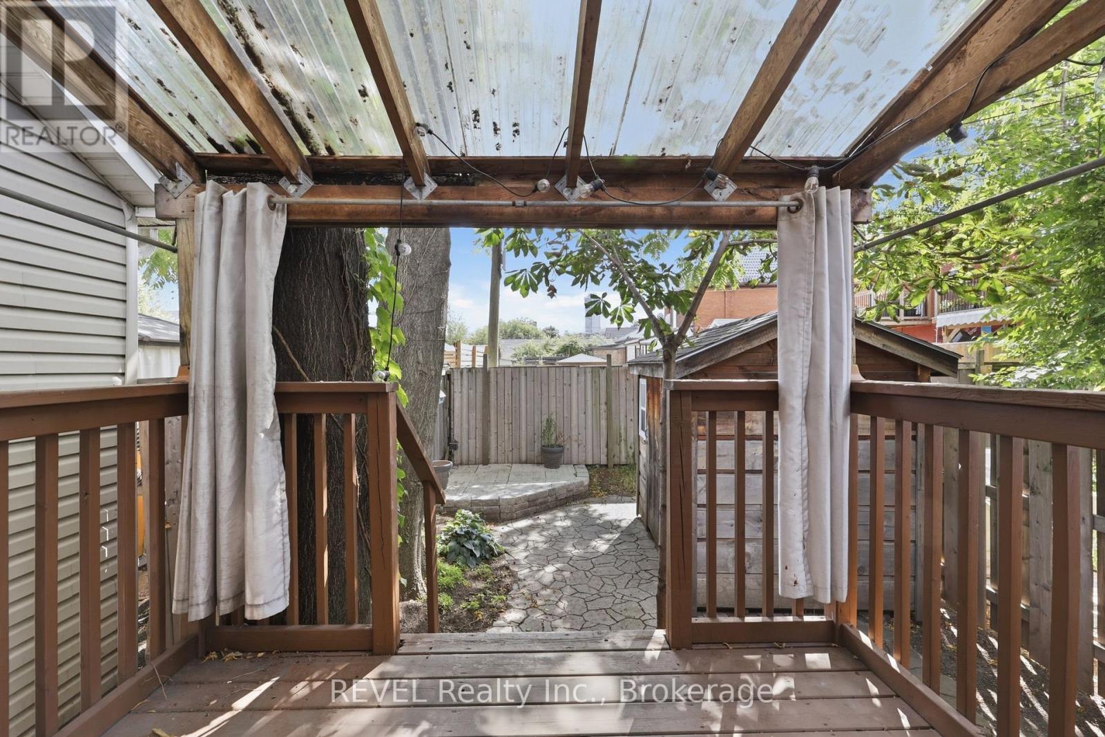 128 Robert Street, Hamilton, Ontario  L8L 2P6 - Photo 25 - X13727516