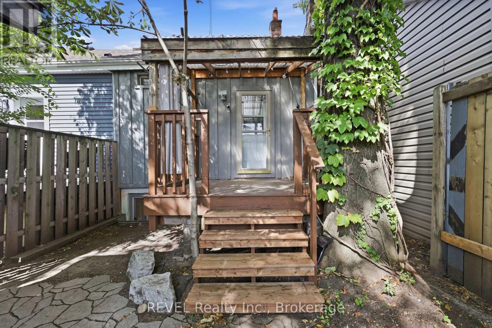 128 Robert Street, Hamilton, Ontario  L8L 2P6 - Photo 29 - X13727516