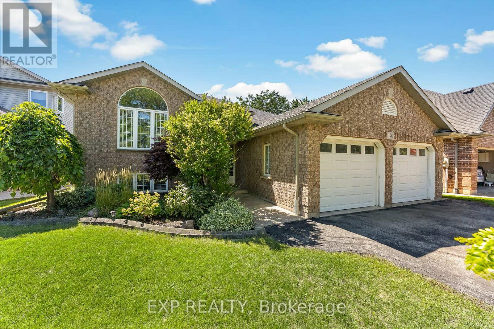 120 REDWOOD COURT, Welland, Ontario