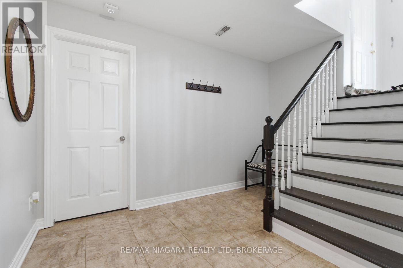 865 Canada Drive, Fort Erie, Ontario  L2A 6S5 - Photo 11 - X13727808