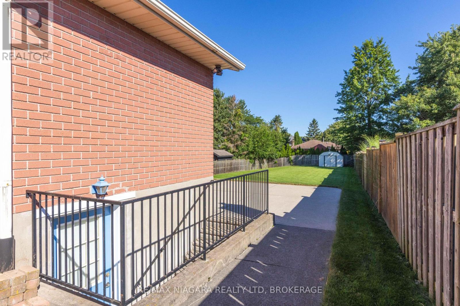 27 Andrea Drive, St. Catharines, Ontario  L2S 3N7 - Photo 7 - X13725526