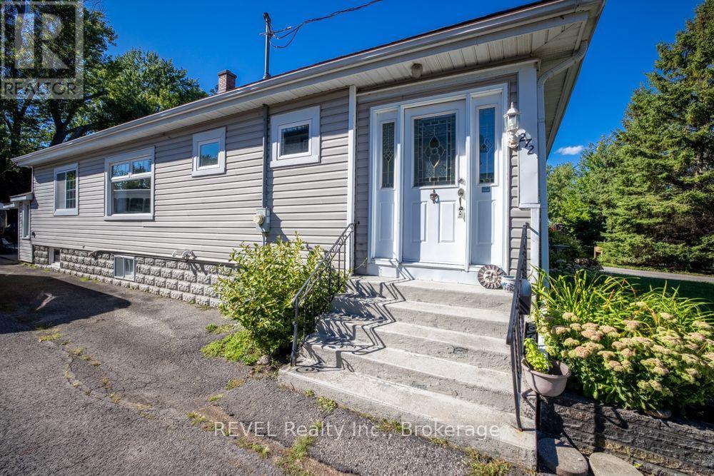 272 High Street, Fort Erie, Ontario  L2A 3R3 - Photo 4 - X13727948