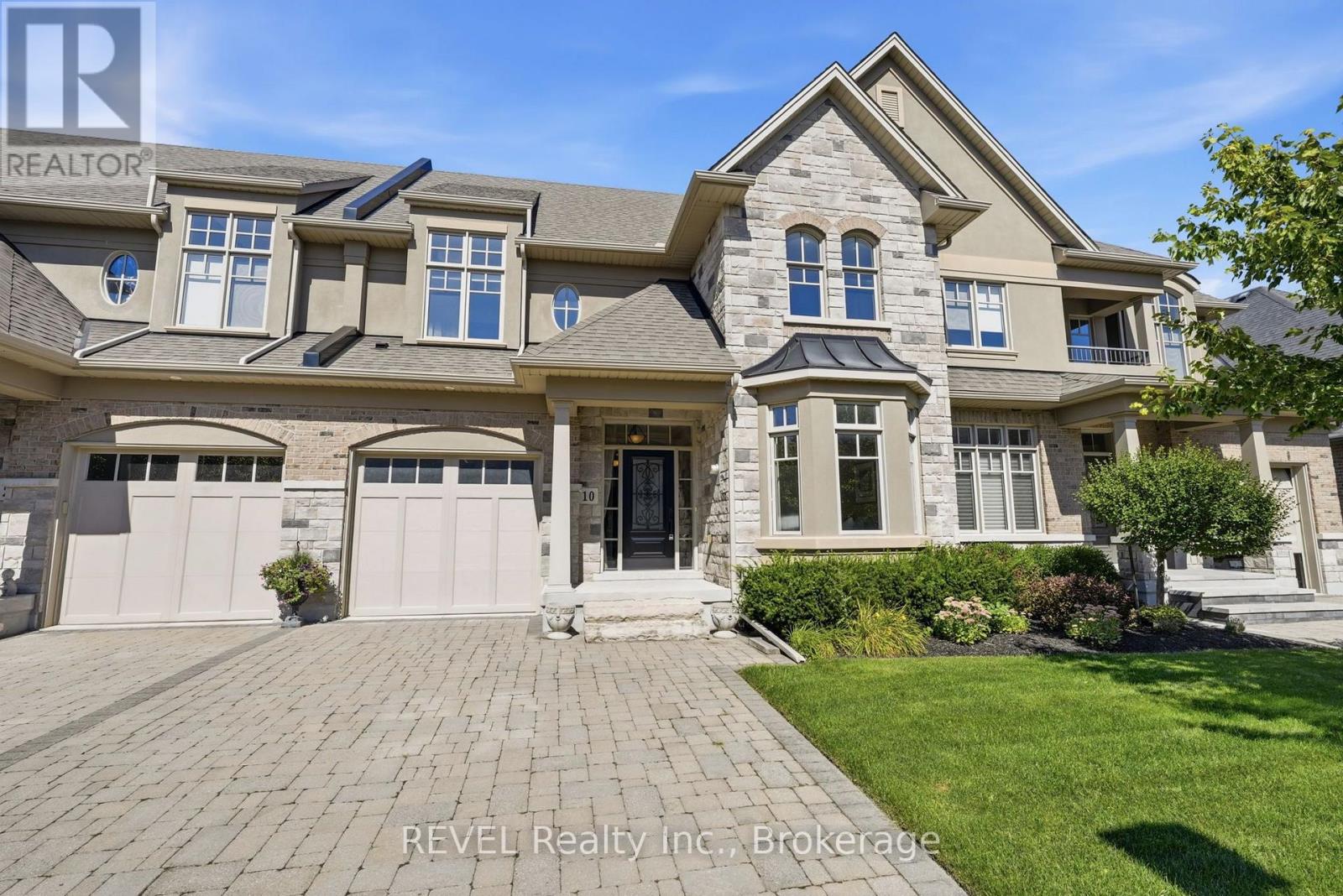 10 EVERGREEN LANE, Niagara-on-the-Lake, Ontario
