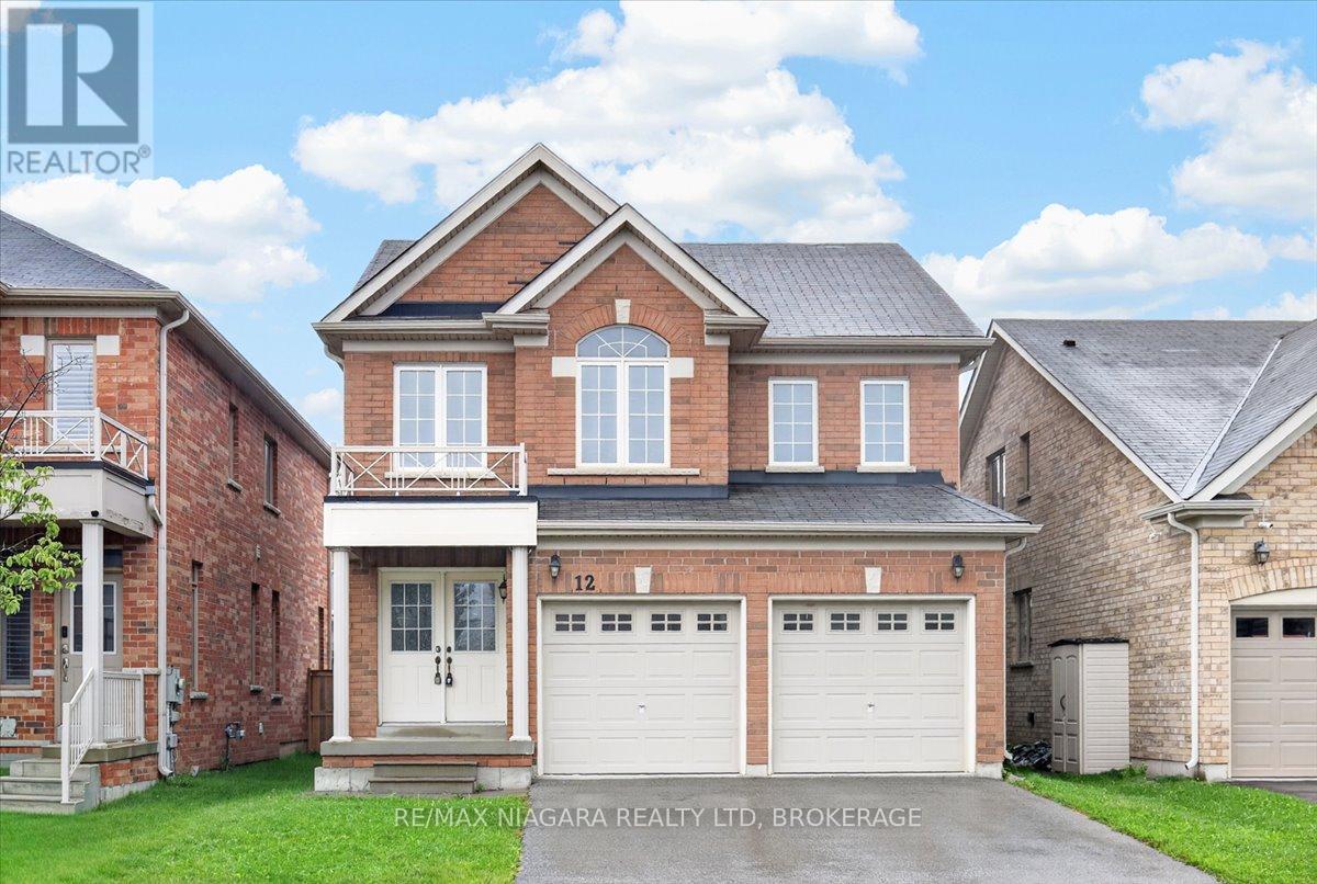 12 FRED FISHER CRESCENT, St. Catharines, Ontario