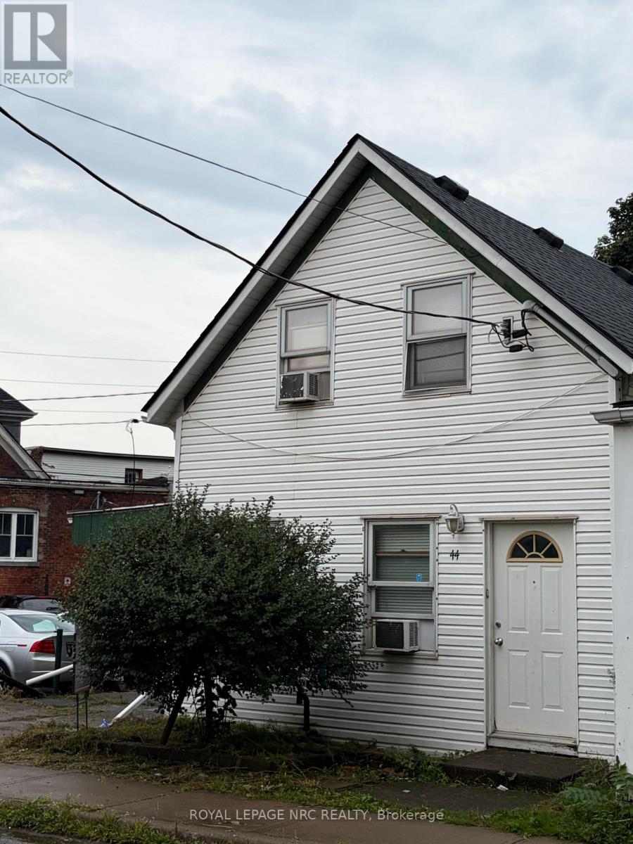 44 NORTH STREET, St. Catharines, Ontario