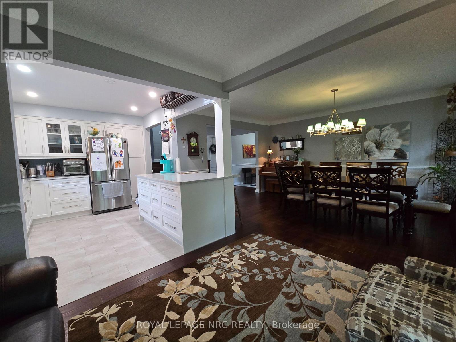 18 Deanna Crescent, St. Catharines, Ontario  L2N 6R9 - Photo 8 - X13729848