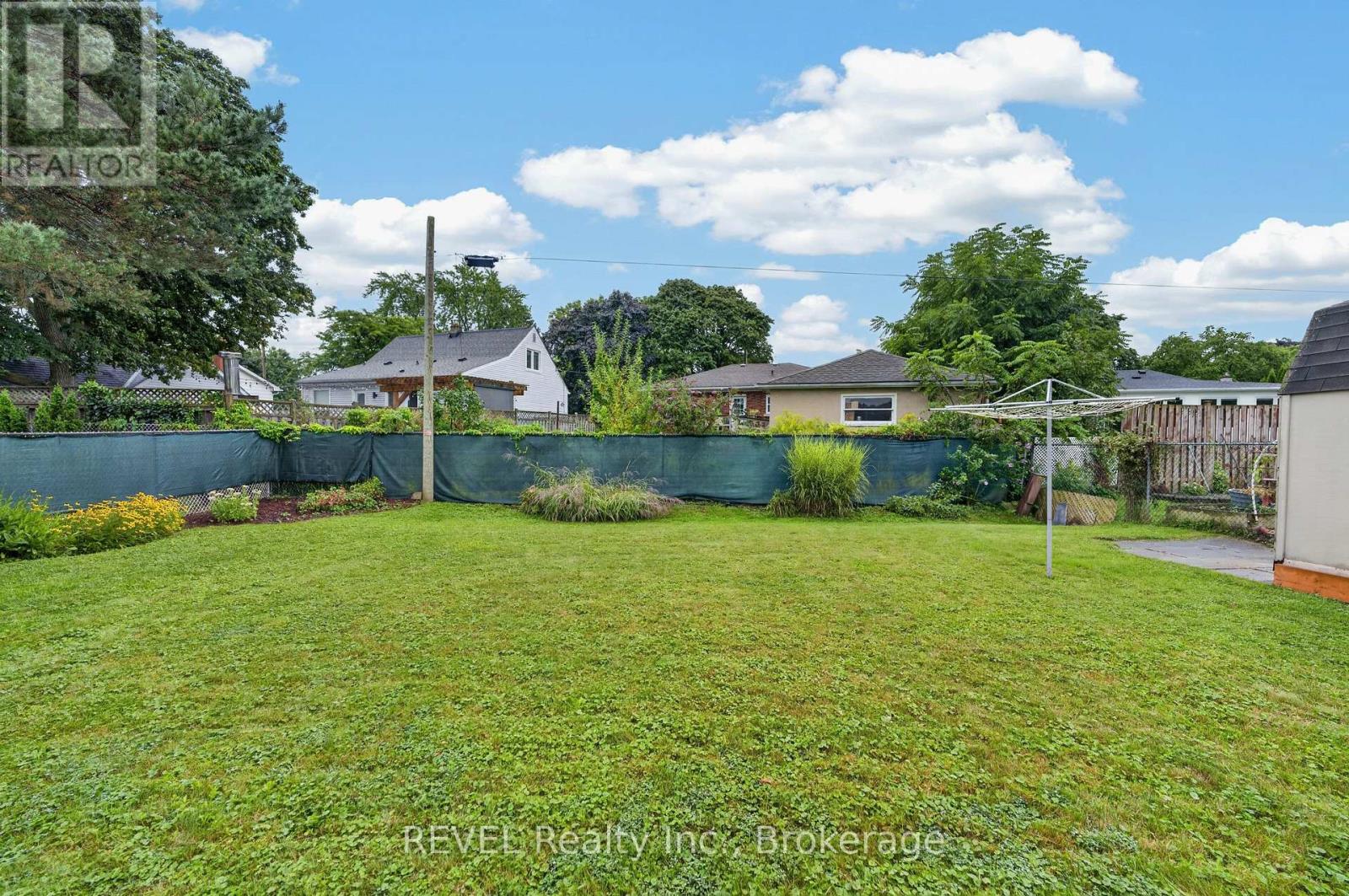 36 Manor Road, St. Catharines, Ontario  L2N 3B5 - Photo 25 - X13731992