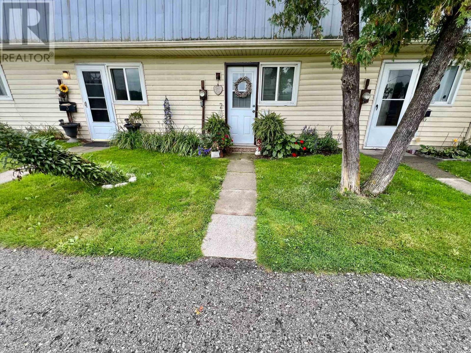 2 - 8646 Willoughby Drive, Niagara Falls, Ontario  L2G 6X7 - Photo 4 - X13732062