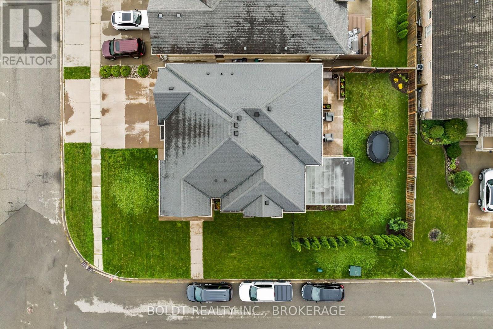 90 Videl Crescent N, St. Catharines, Ontario  L2W 0A2 - Photo 44 - X13732446