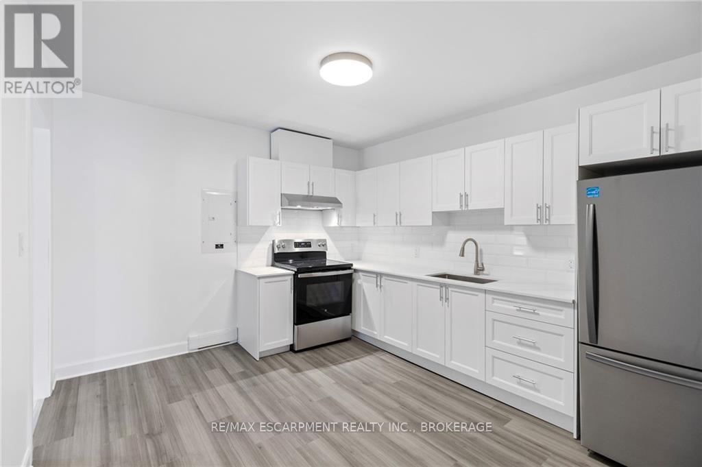 94 King Street W, Brockville, Ontario  K6V 3P6 - Photo 10 - X13732688