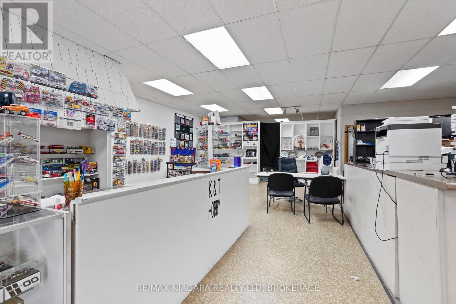 216 King Street, Port Colborne, Ontario  L3K 4G7 - Photo 12 - X13733490