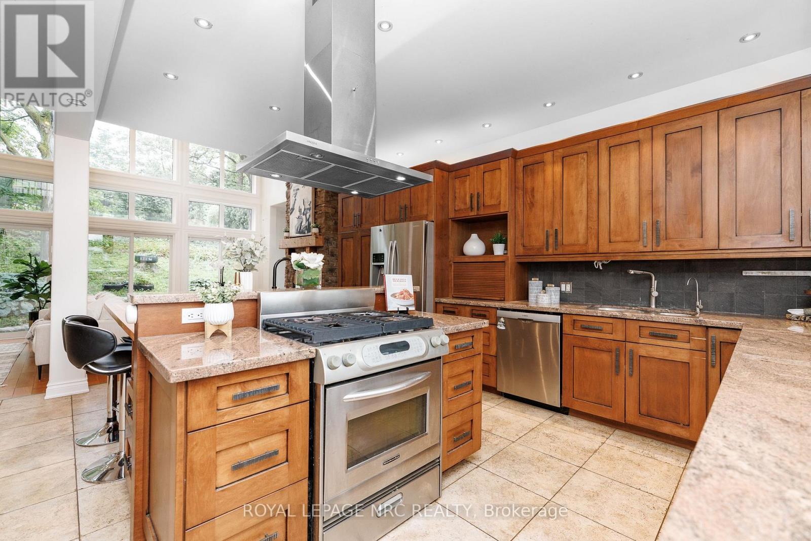 50 Tremont Drive, St. Catharines, Ontario  L2T 4A3 - Photo 10 - X13734788