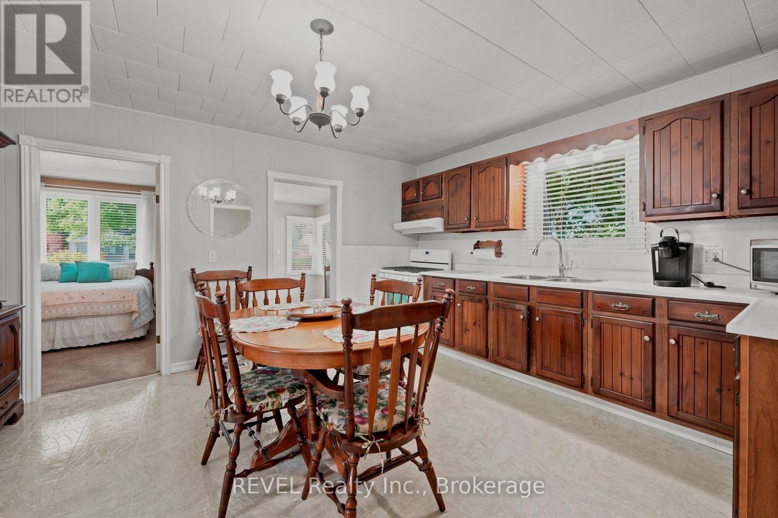 92 Saint Arnaud Street, Port Colborne, Ontario  L3K 1M1 - Photo 12 - X13735034