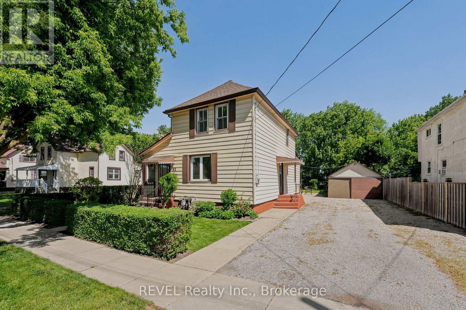 92 Saint Arnaud Street, Port Colborne, Ontario  L3K 1M1 - Photo 3 - X13735034