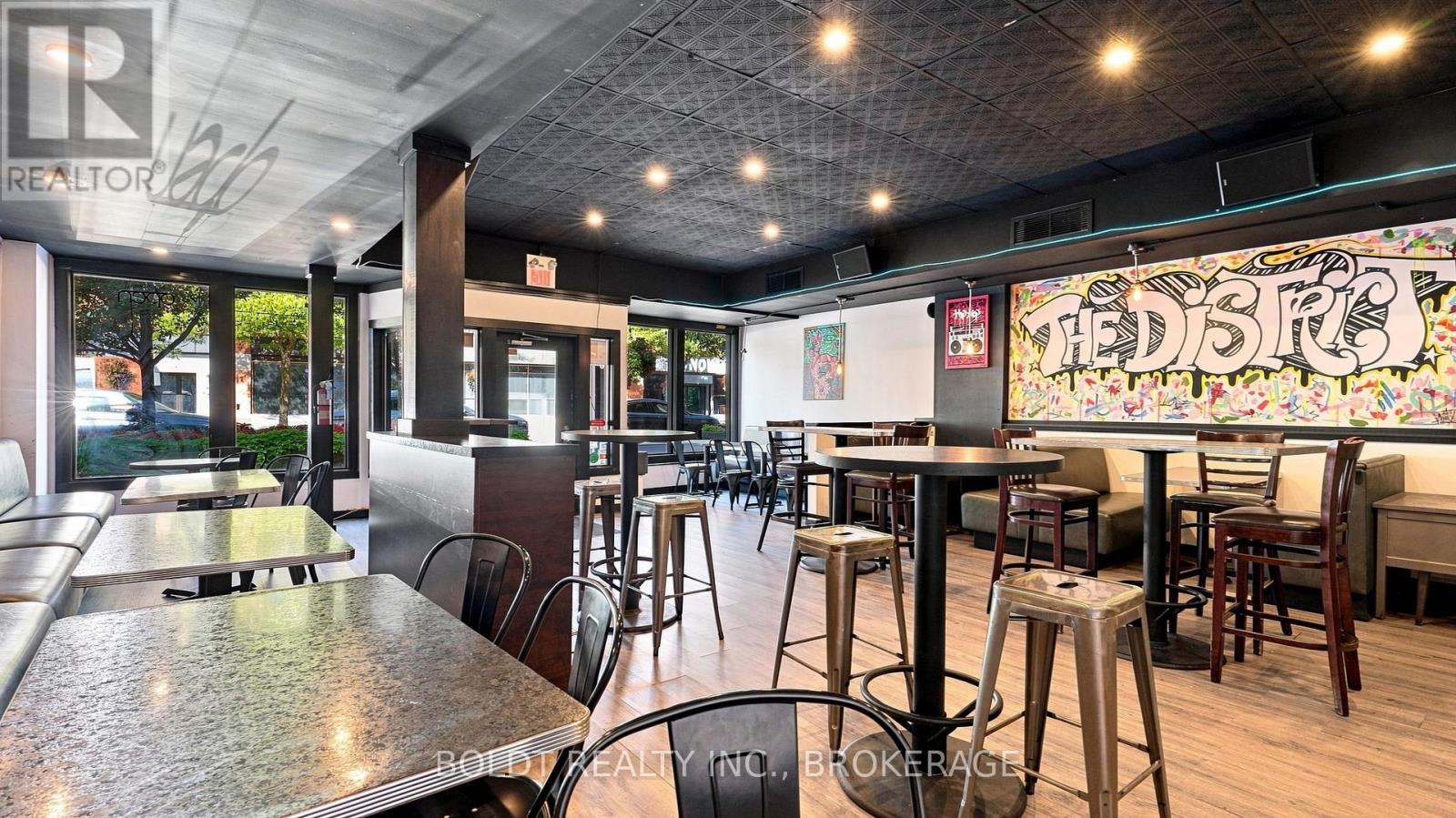 24 St. Paul Street, St. Catharines, Ontario  L2R 3M2 - Photo 10 - X13735106
