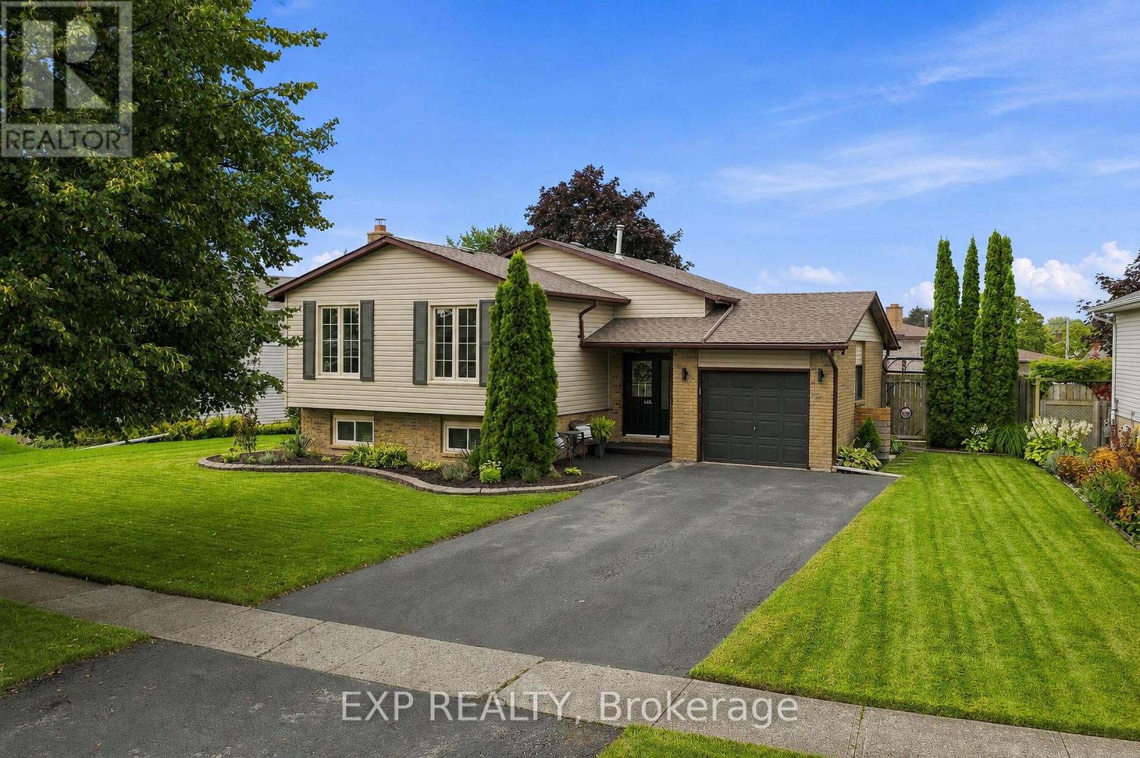 72 ACADIA DRIVE, Welland, Ontario