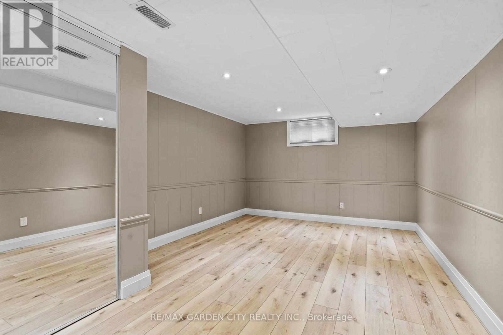 13 Preston Drive, St. Catharines, Ontario  L2M 1X4 - Photo 24 - X13735206