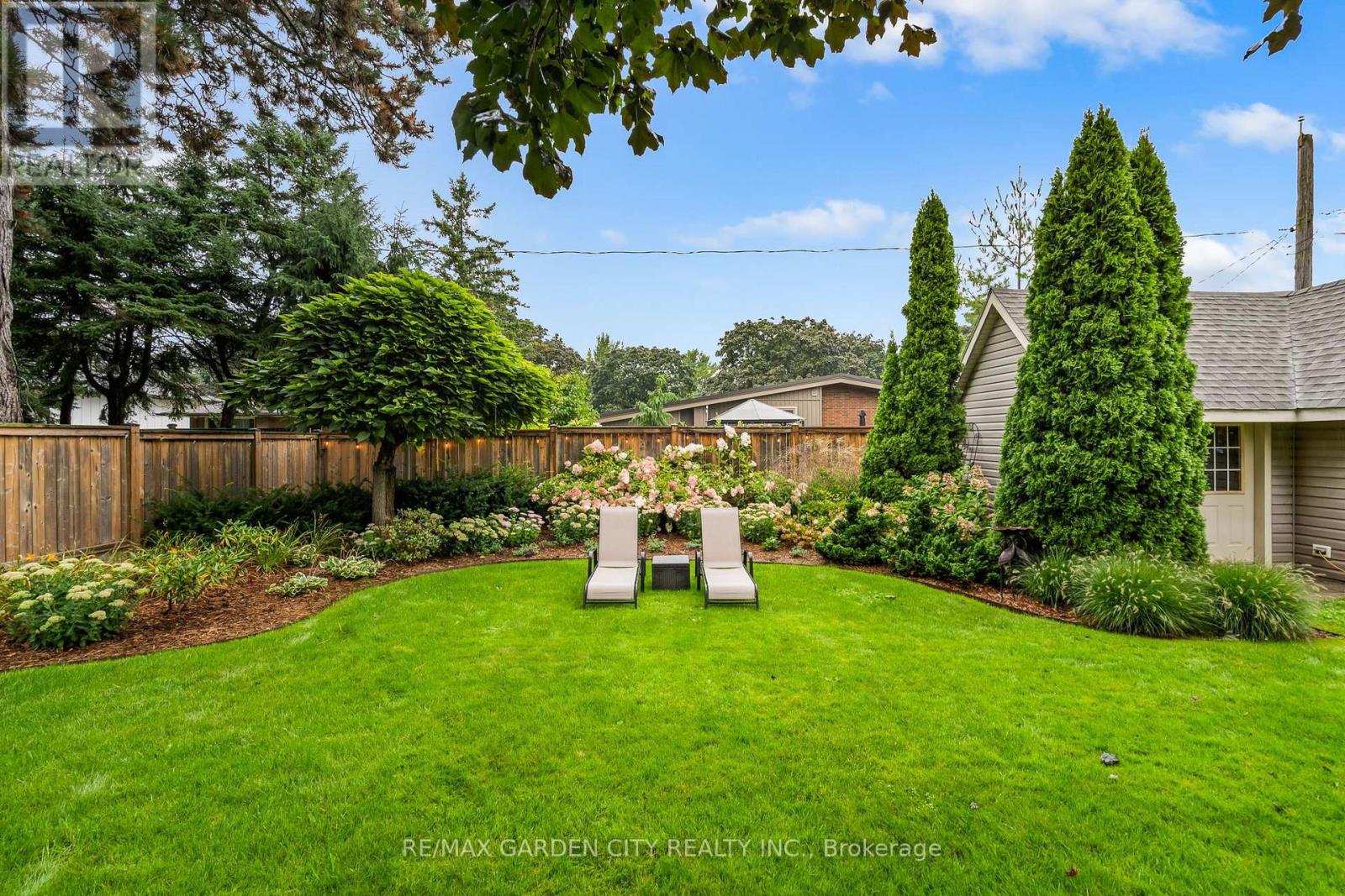 13 Preston Drive, St. Catharines, Ontario  L2M 1X4 - Photo 28 - X13735206