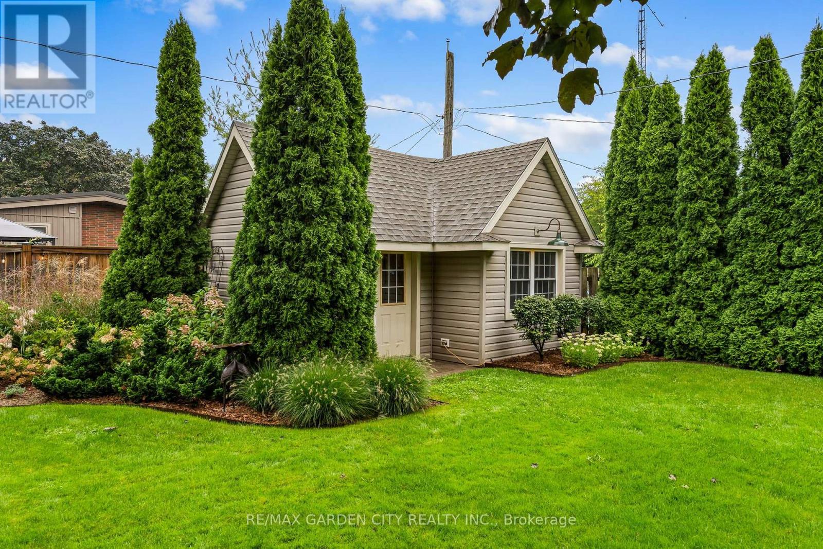 13 Preston Drive, St. Catharines, Ontario  L2M 1X4 - Photo 31 - X13735206