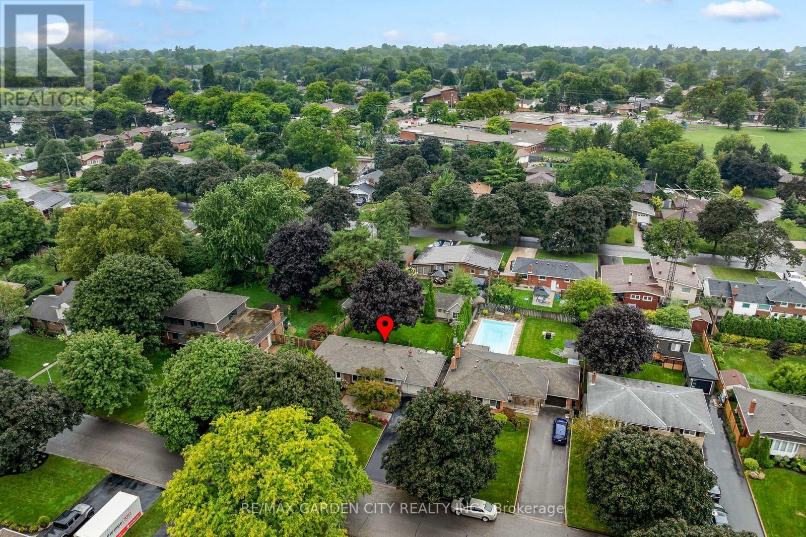 13 Preston Drive, St. Catharines, Ontario  L2M 1X4 - Photo 33 - X13735206