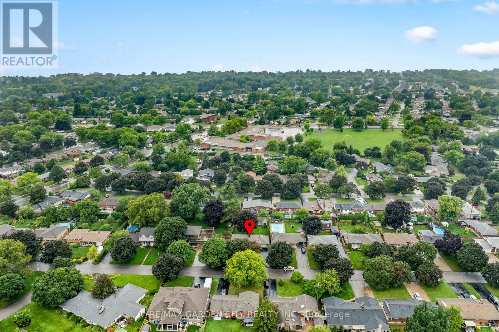 13 Preston Drive, St. Catharines, Ontario  L2M 1X4 - Photo 34 - X13735206