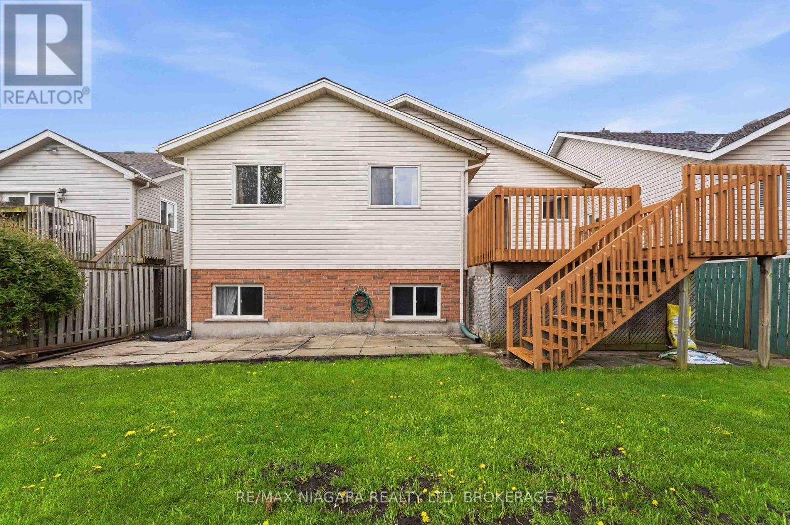8253 Costabile Drive, Niagara Falls, Ontario  L2H 3L2 - Photo 22 - X13735276