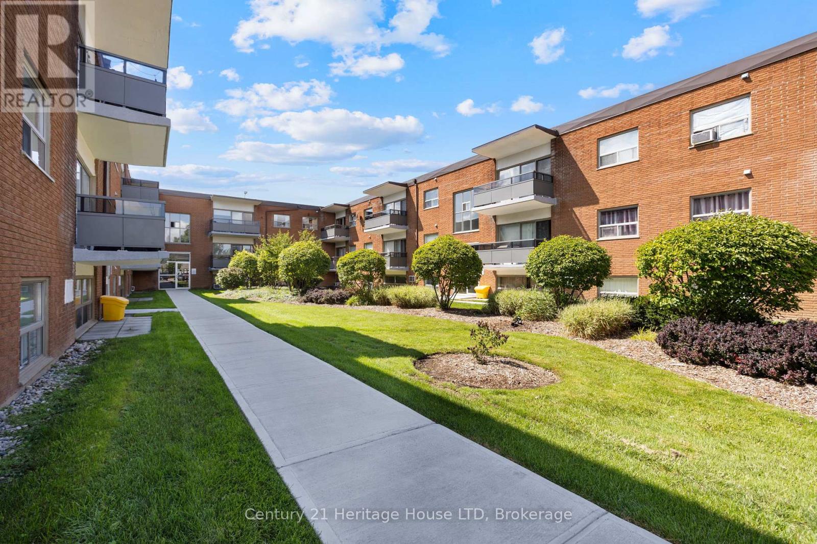 109 - 242 Oakdale Avenue, St. Catharines, Ontario  L2P 3K5 - Photo 12 - X13735428