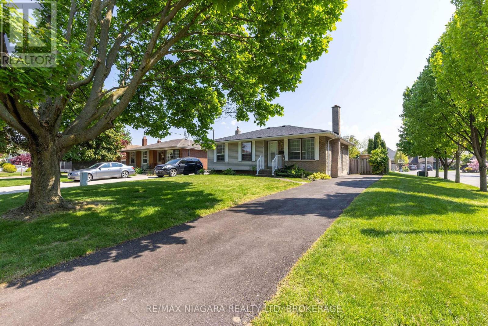 29 GRANADA DRIVE, St. Catharines, Ontario