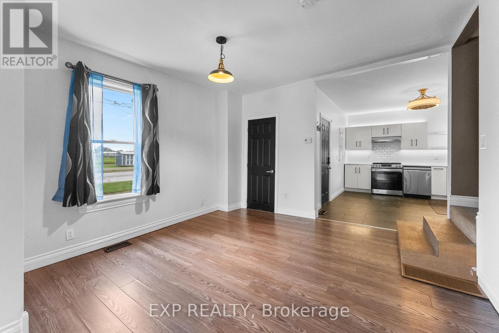 76 Bell Street, Port Colborne, Ontario  L3K 1H6 - Photo 10 - X13736376