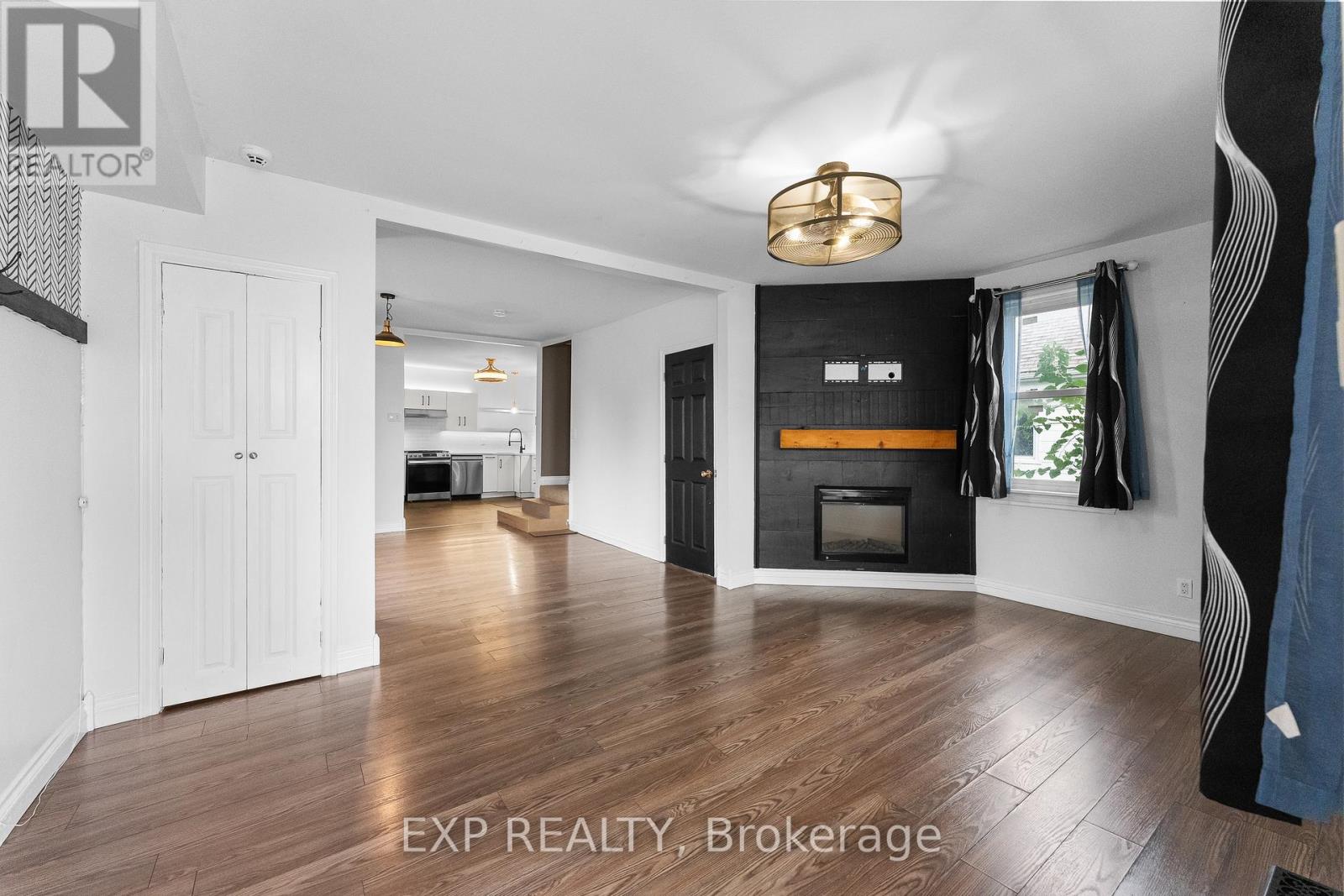 76 Bell Street, Port Colborne, Ontario  L3K 1H6 - Photo 3 - X13736376