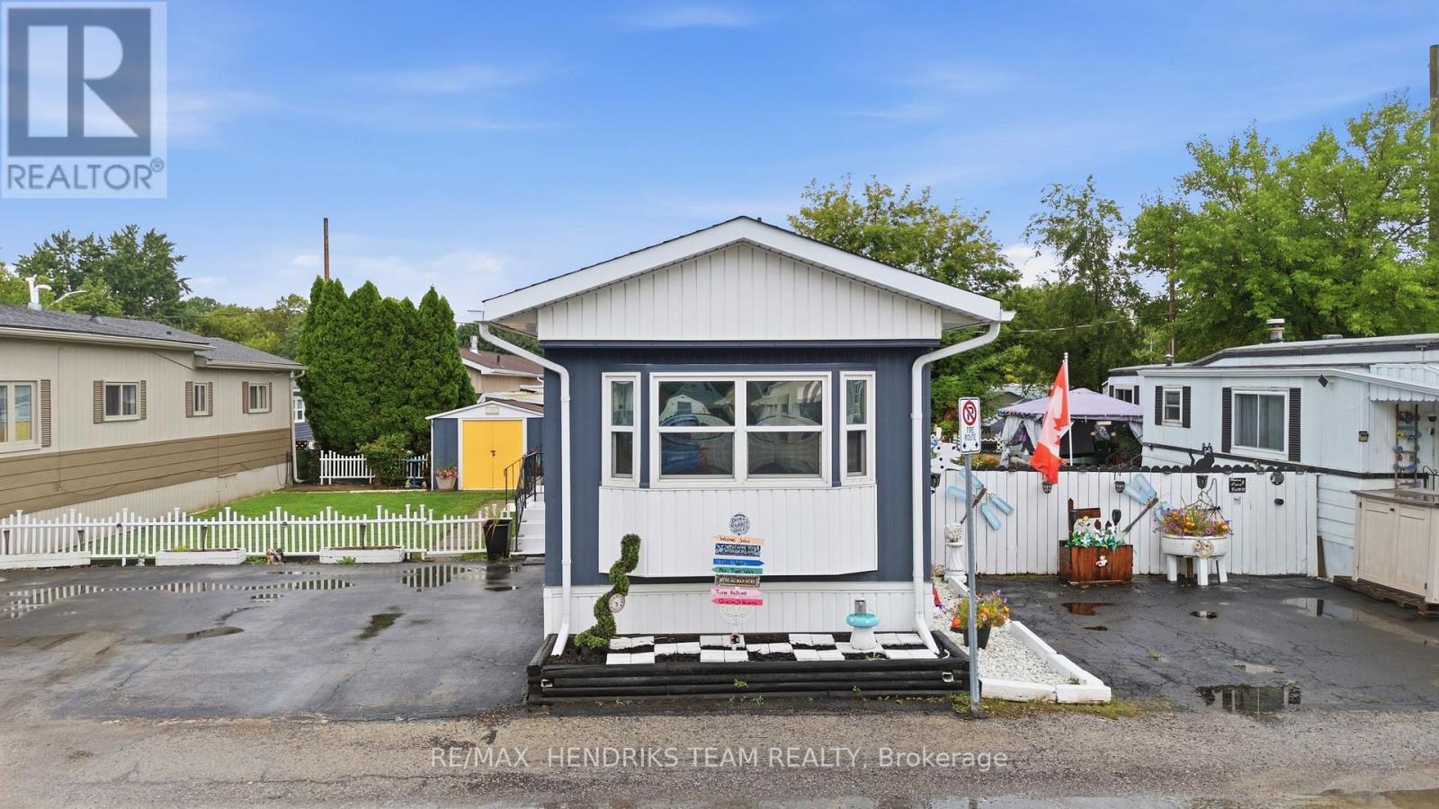 317 - 241 St. Paul Street W, St. Catharines, Ontario  L2S 2E5 - Photo 3 - X13736498