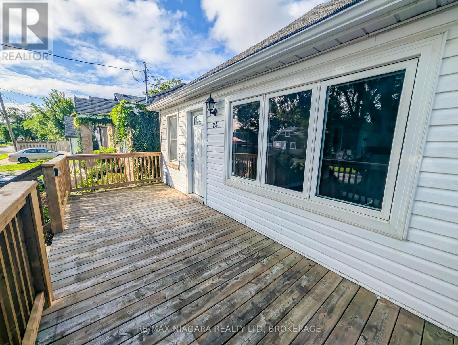 24 Churchill Street, St. Catharines, Ontario  L2S 2P2 - Photo 4 - X13736528