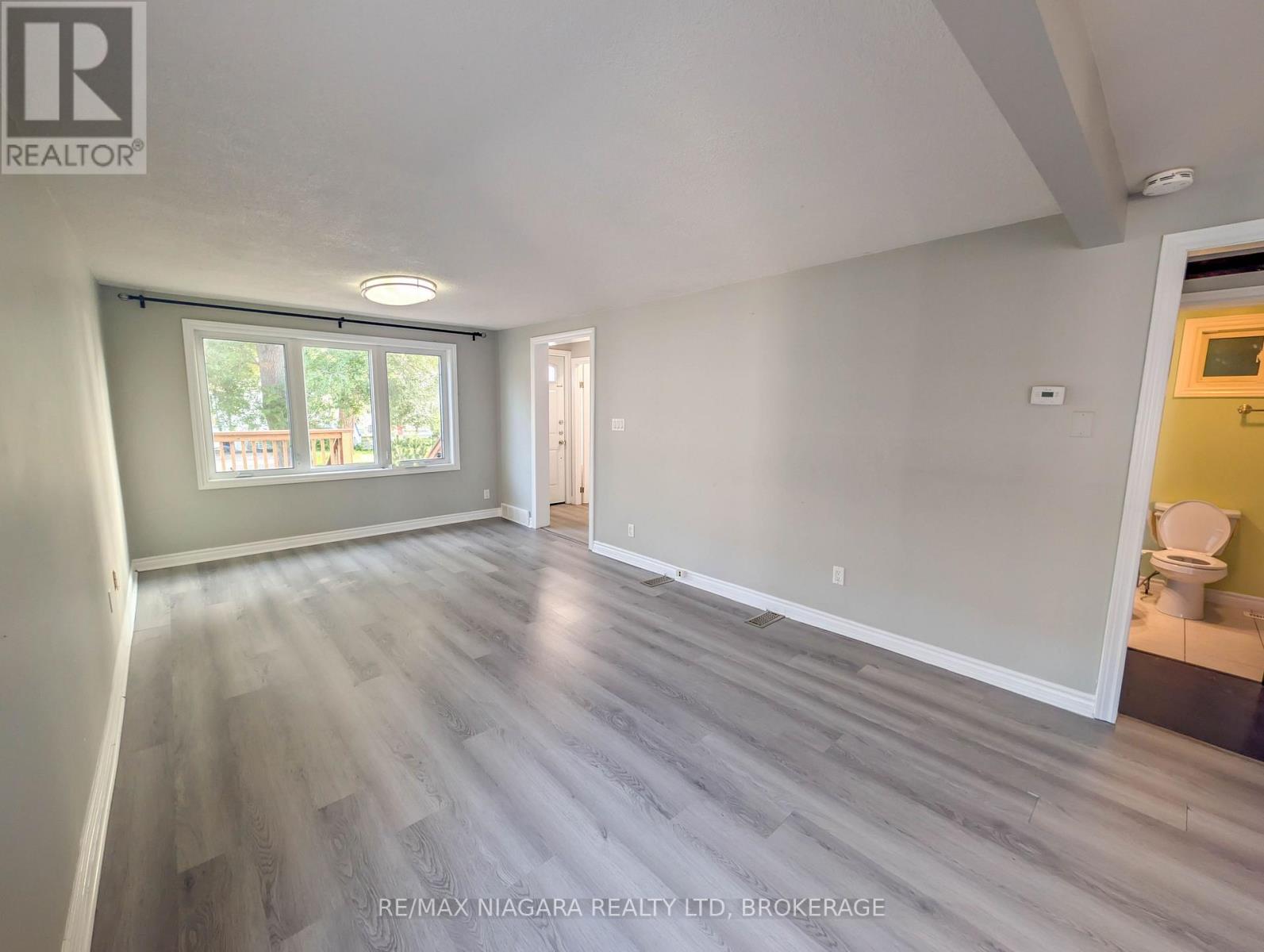 24 Churchill Street, St. Catharines, Ontario  L2S 2P2 - Photo 9 - X13736528