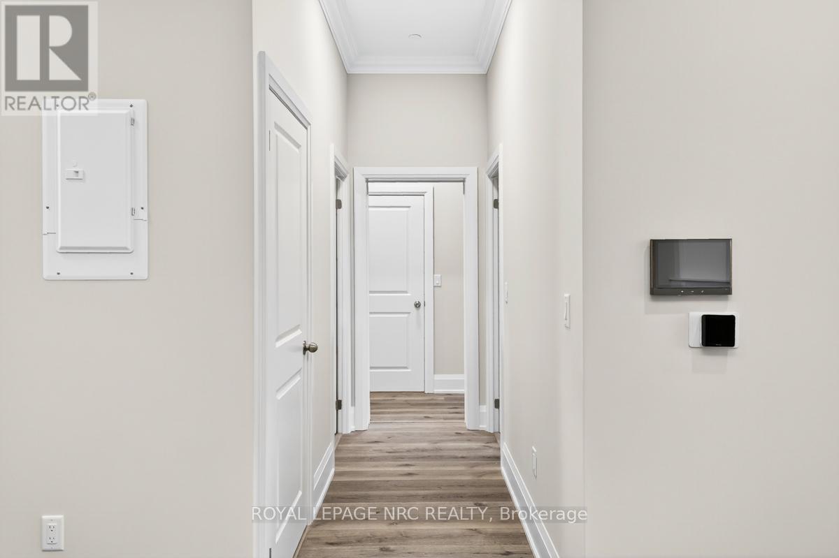 Up32 - 50 Herrick Avenue, St. Catharines, Ontario  L2P 2T9 - Photo 26 - X13736844