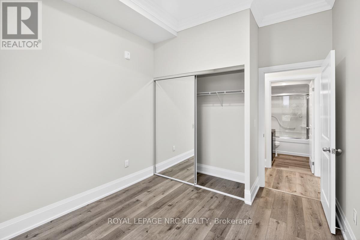 Up32 - 50 Herrick Avenue, St. Catharines, Ontario  L2P 2T9 - Photo 30 - X13736844