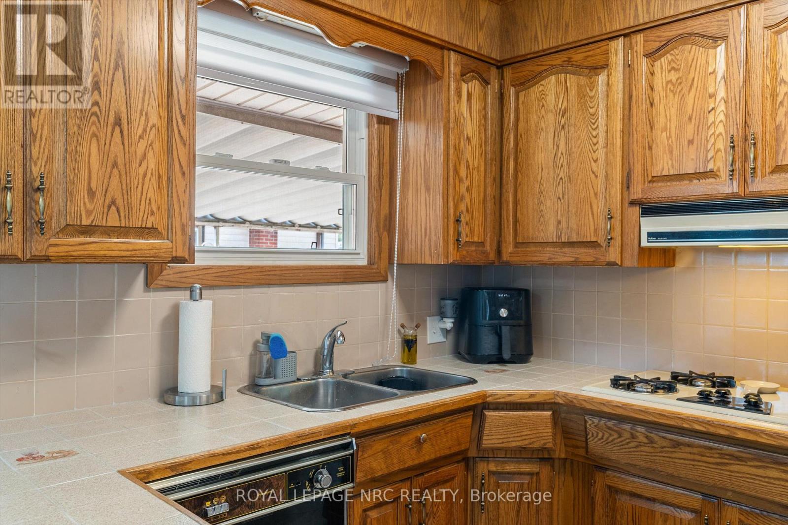 161 Catherine Street, Fort Erie, Ontario  L2A 2J1 - Photo 14 - X13737150