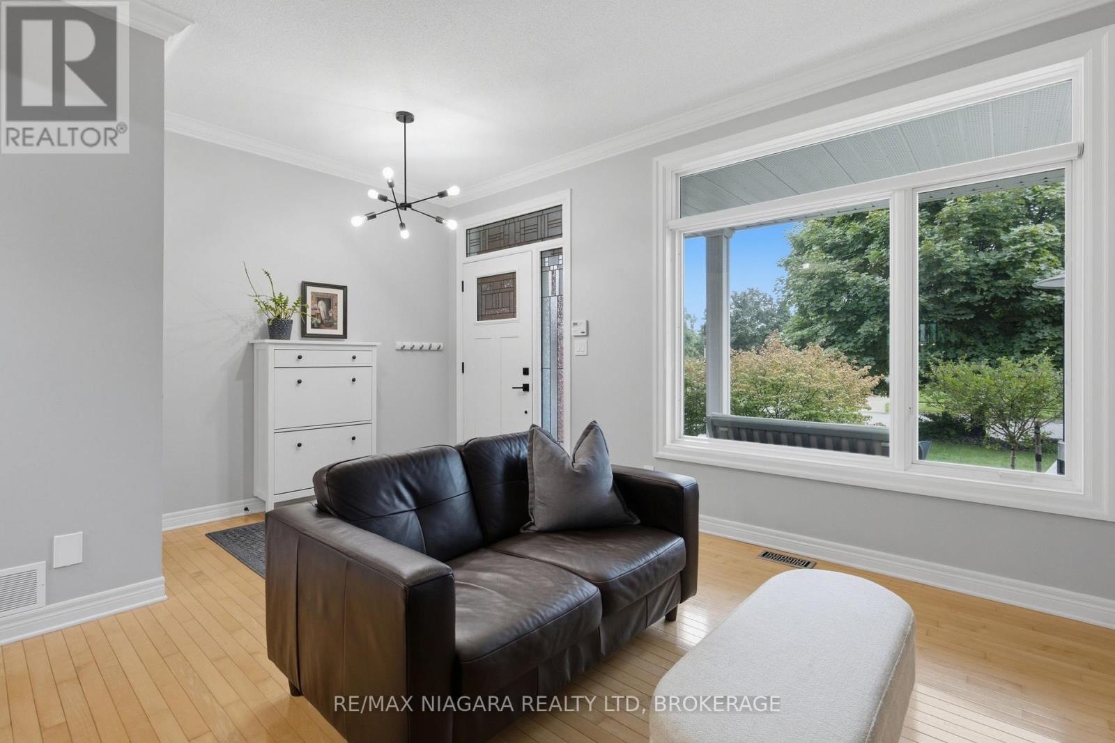 15 Cozocar Crescent, St. Catharines, Ontario  L2S 3Y5 - Photo 36 - X13737724