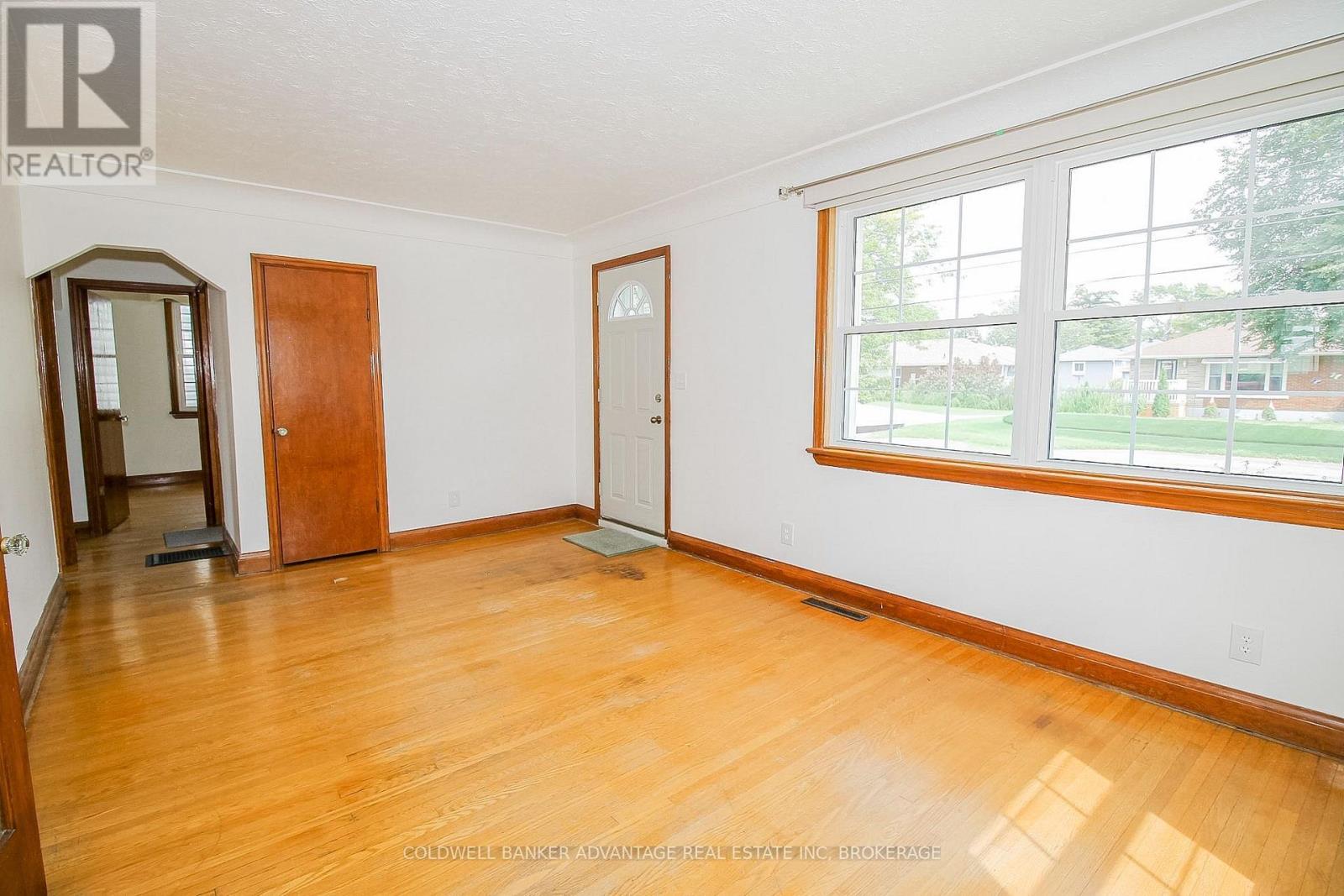 28 Marshall Avenue, Welland, Ontario  L3C 2N2 - Photo 13 - X13738298